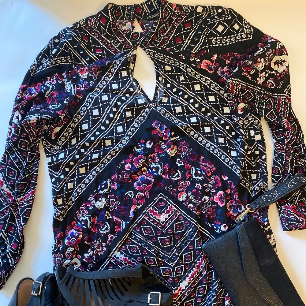 Express Long Sleeve Shift Dress- Size M